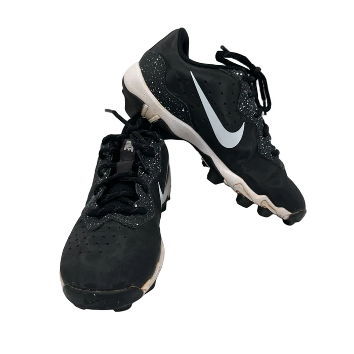 Baseball Cleats / Swoosh