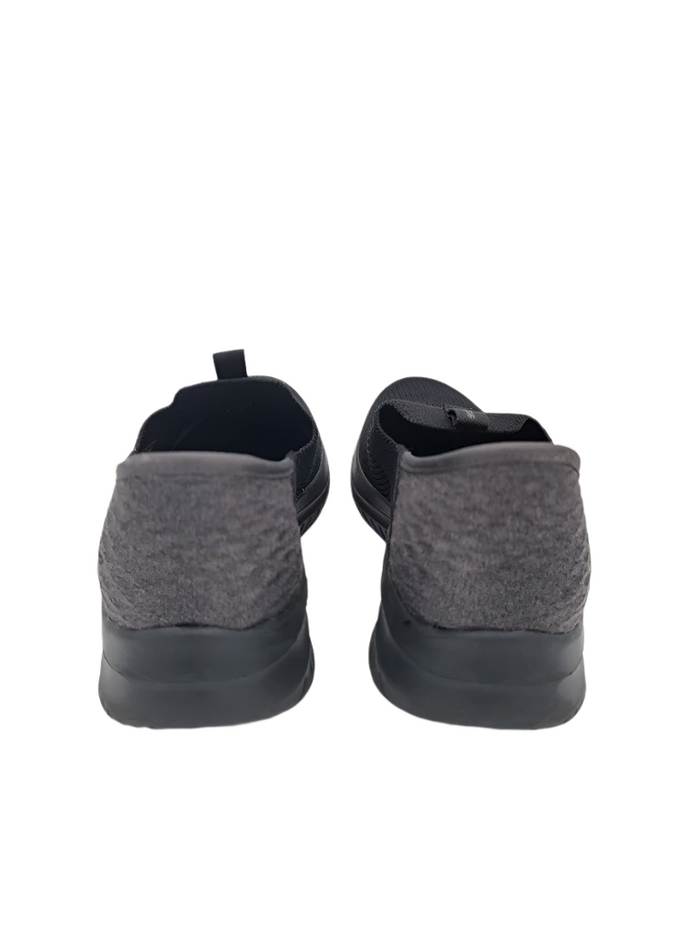 Slip On Sneakers