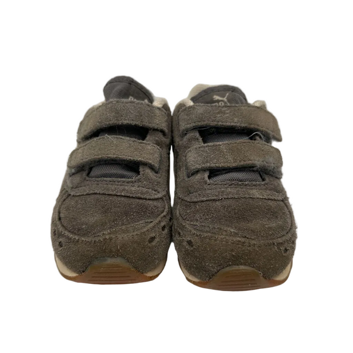 Velcro Sneakers/Faux Suede
