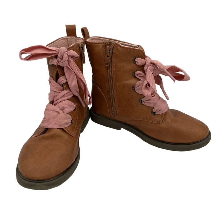 zip up ankle boots